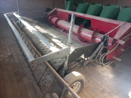 Case IH 1015 Pick Up Header